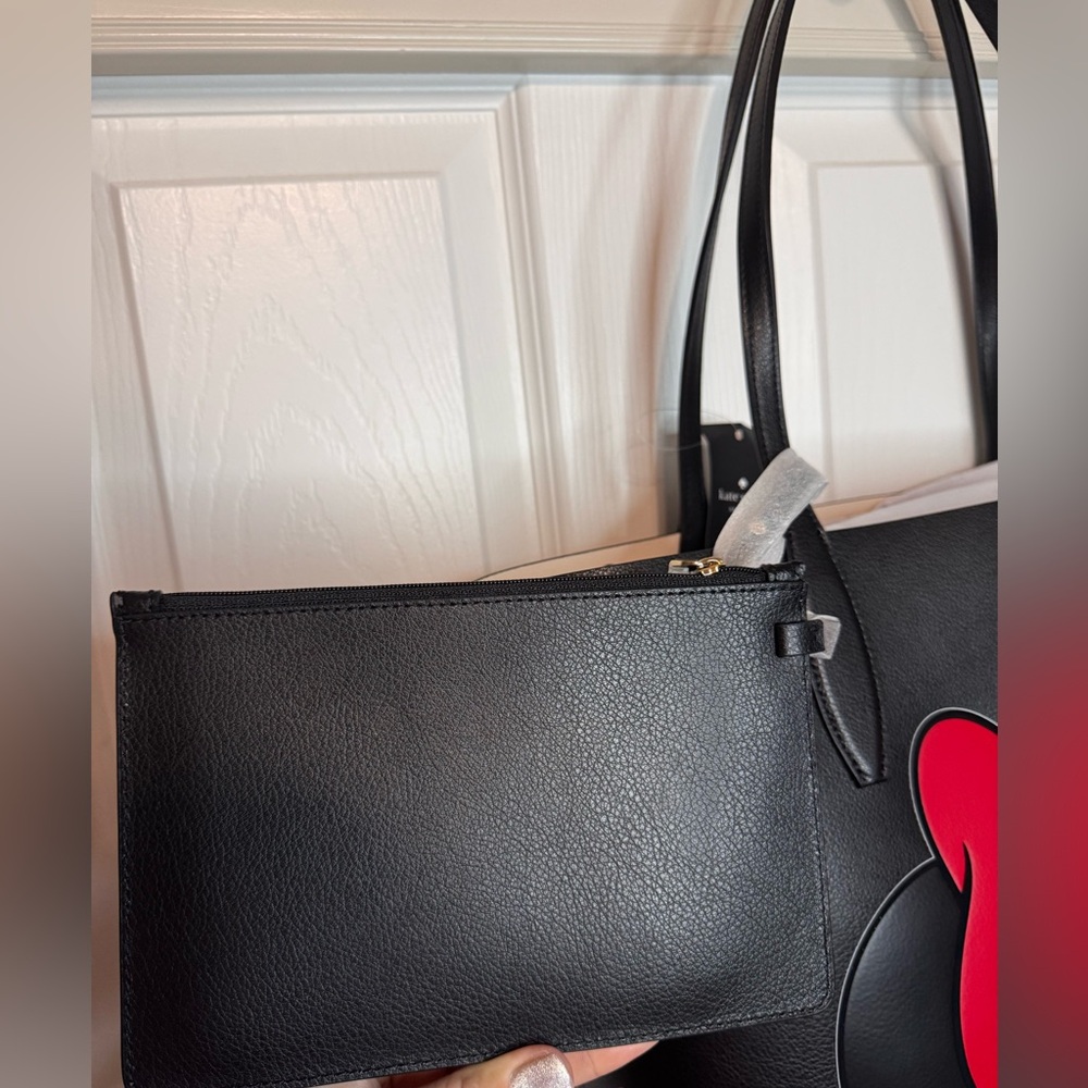 NWT Kate Spade New York x Disney Reversible Minnie Tote with wristlet - Picture 9 of 11